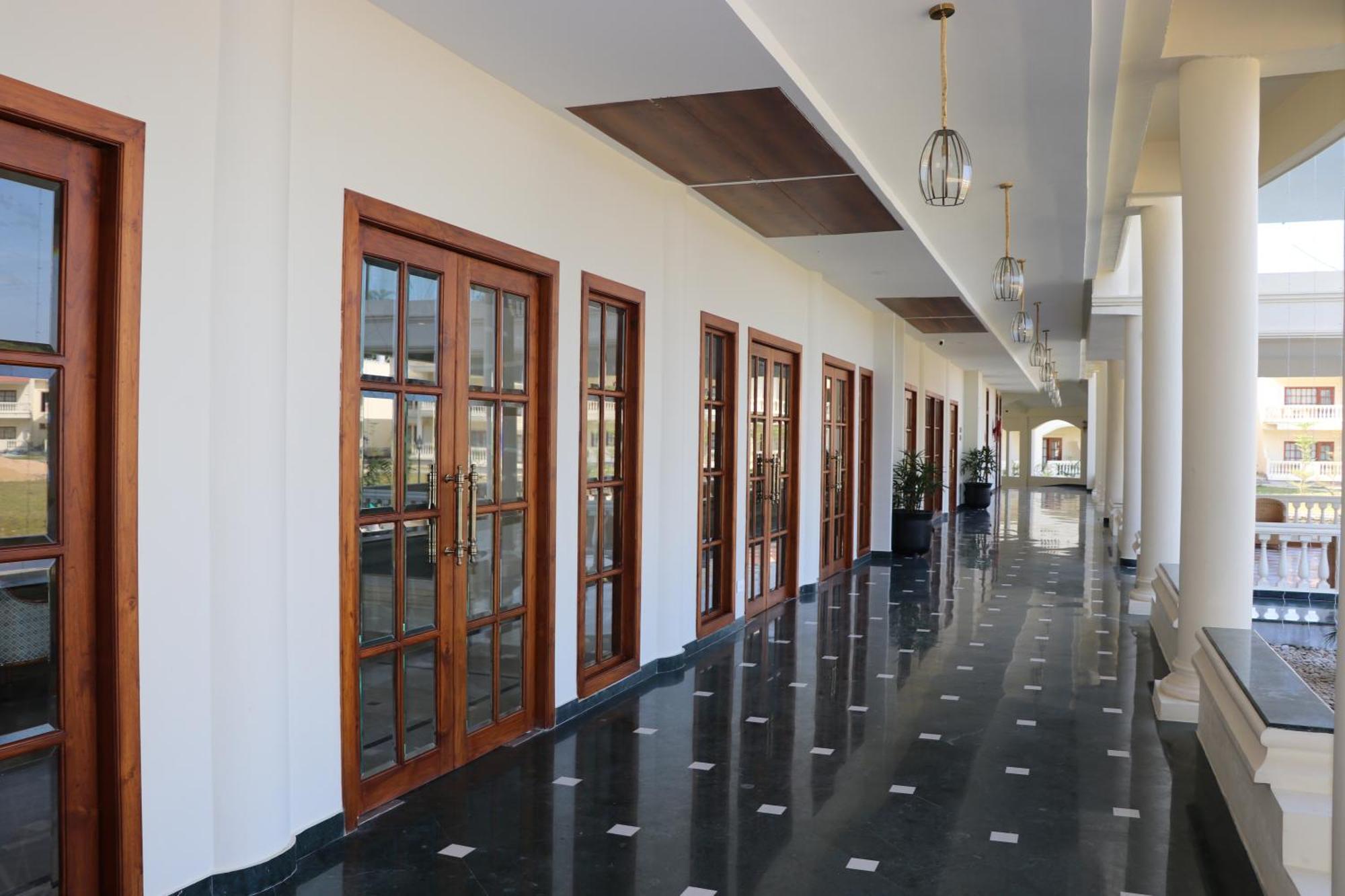 Royale De' Casa Resort Kāziranga Exterior foto